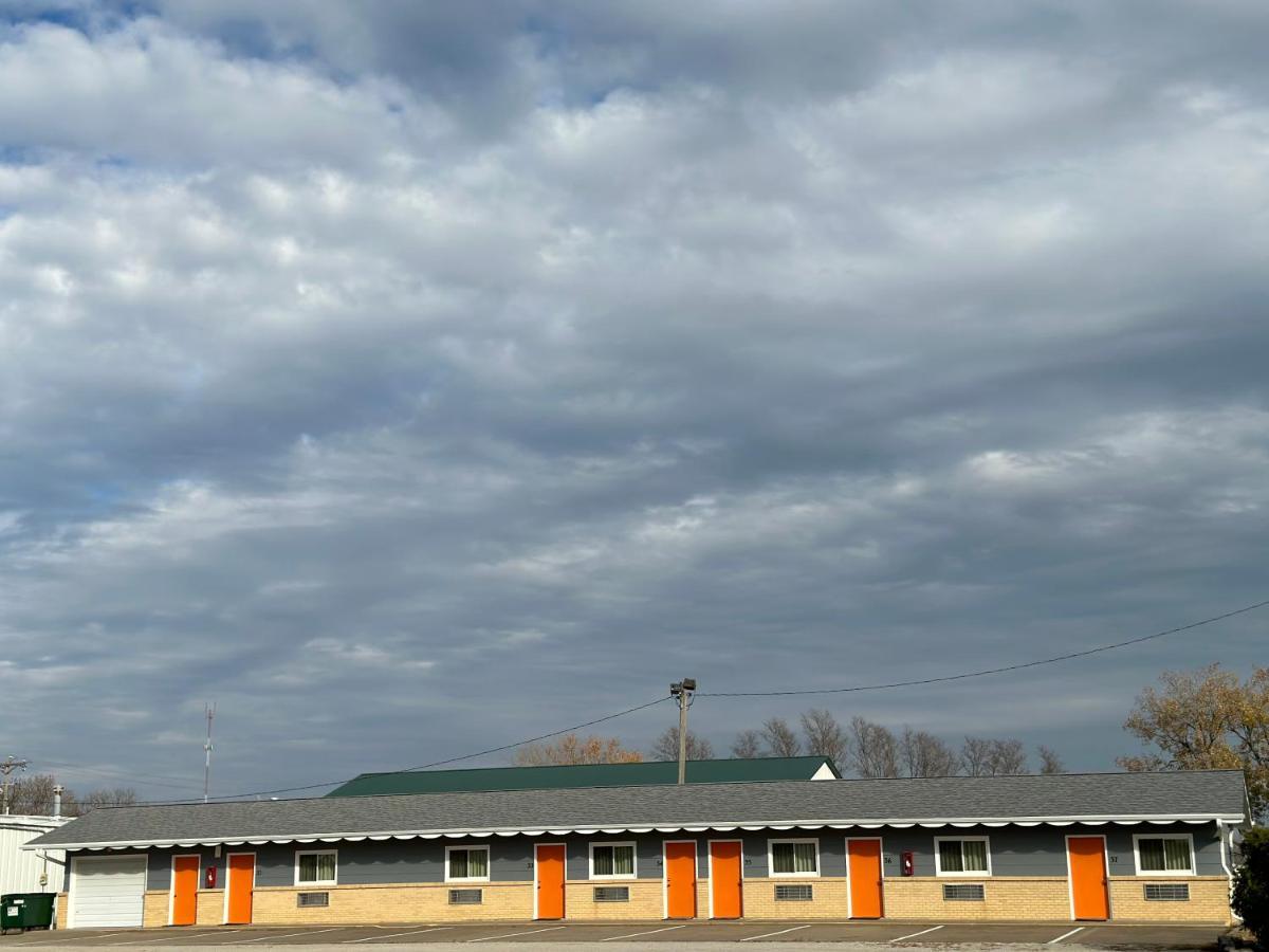 Royal Rest Motel Chariton Экстерьер фото