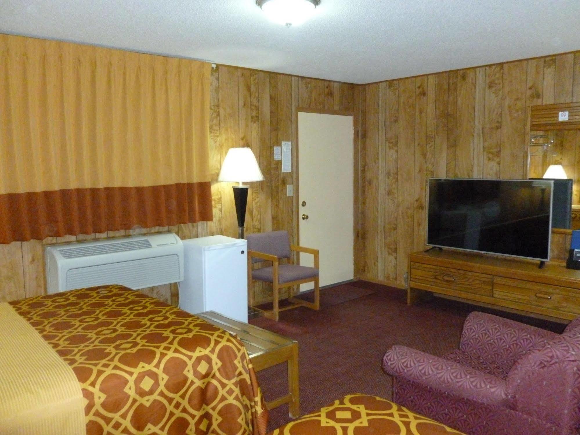 Royal Rest Motel Chariton Экстерьер фото