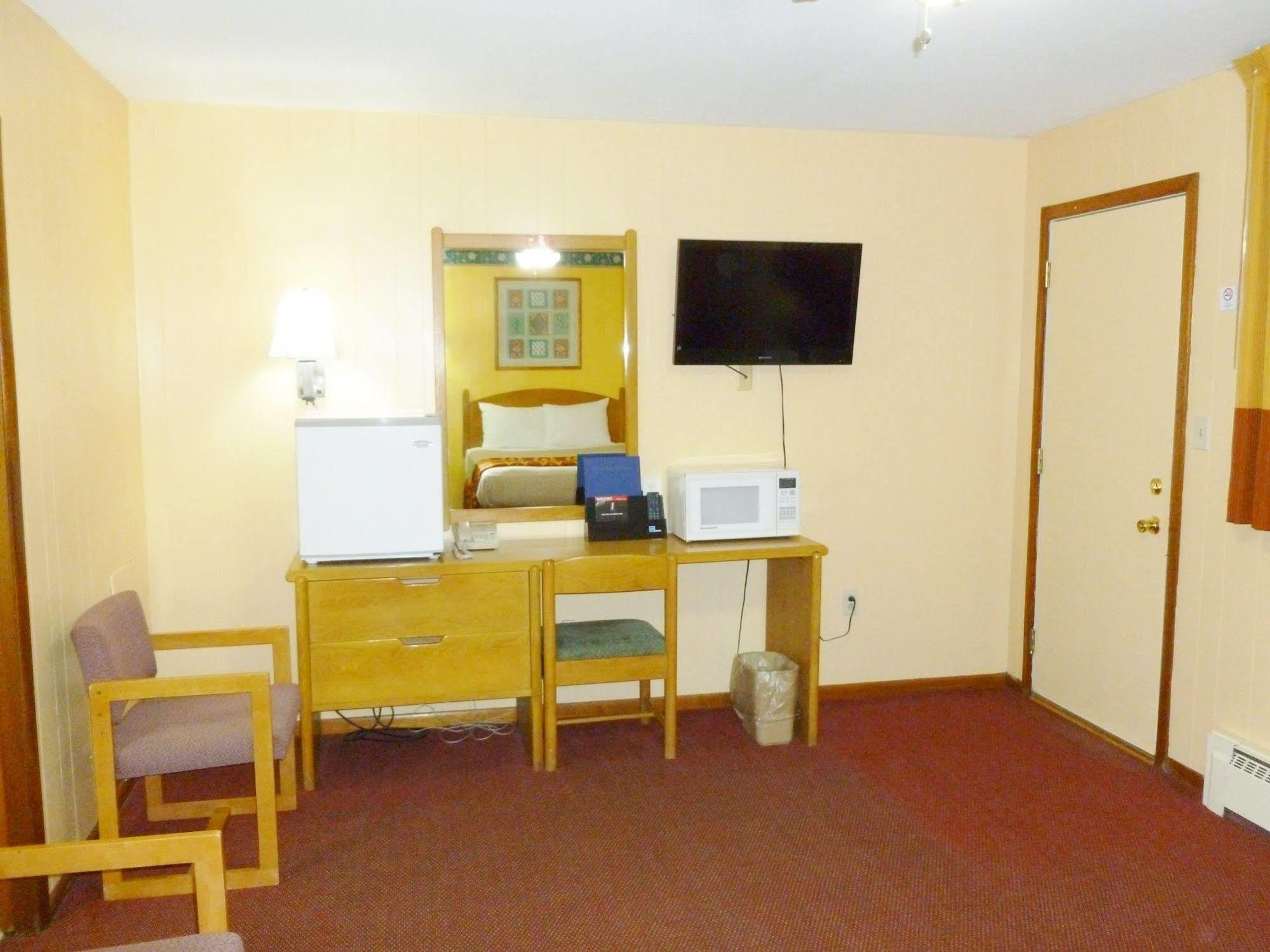 Royal Rest Motel Chariton Экстерьер фото