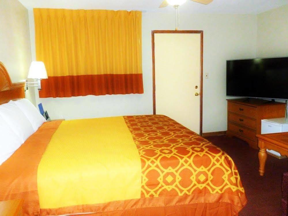 Royal Rest Motel Chariton Экстерьер фото