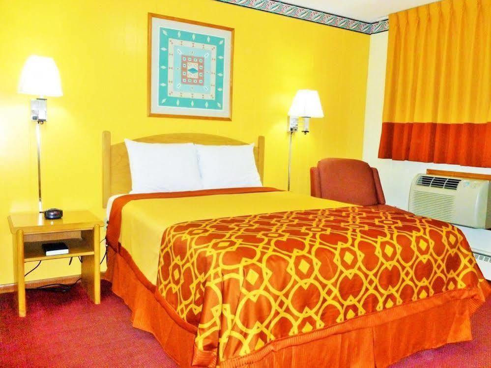 Royal Rest Motel Chariton Экстерьер фото